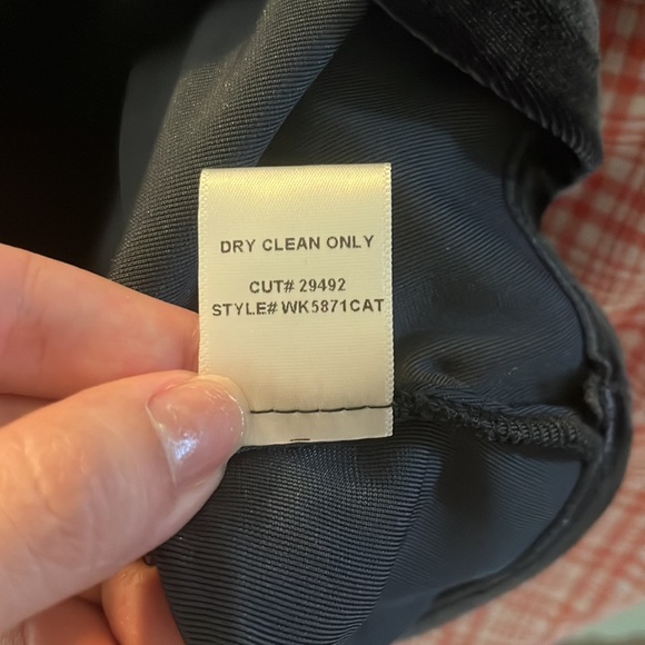 Willow & Clay velvet and lace black v-neck blouse size medium NWT - Picture 14 of 14